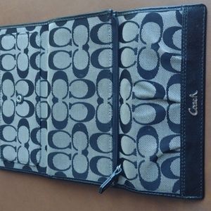 Women's coach wallet